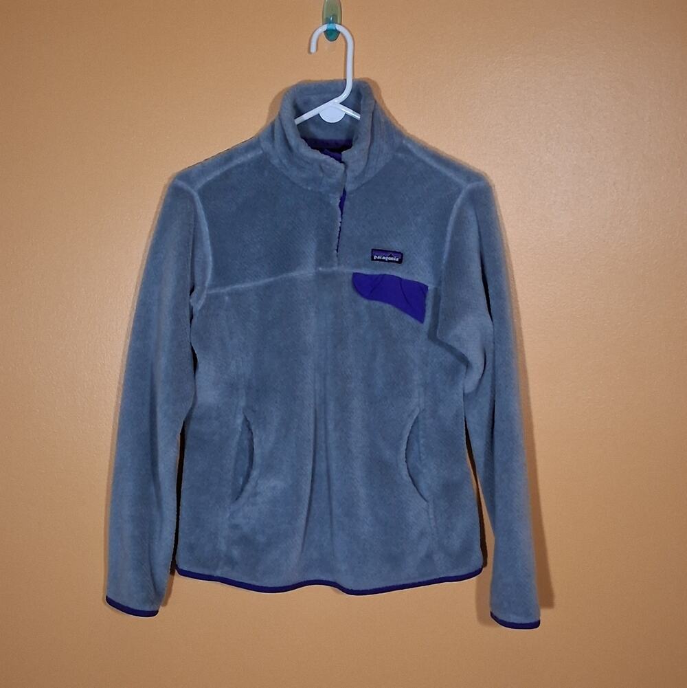 Patagonia Women's Medium Re-Tool Snap-T Fleece Pullover Grey Purple High Pile